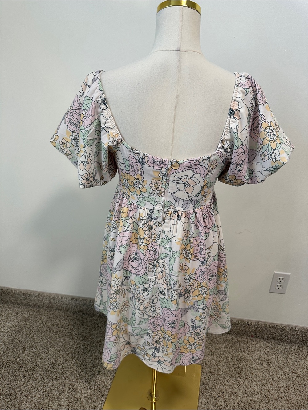 🏰 Altar’d State Mini Dress - Picture 3 of 4